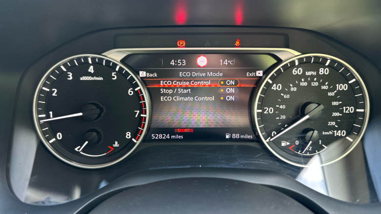 Nissan Qashqai 1.3 DiG-T MH Acenta Premium 5dr Petrol Hatchback